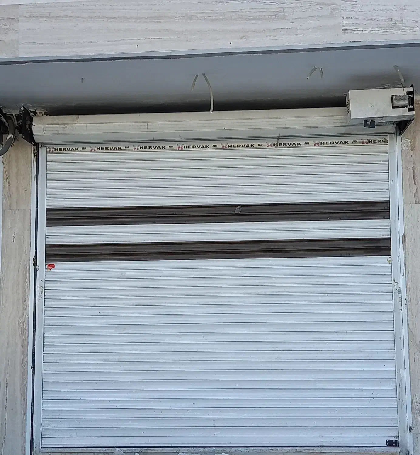 دفتر اسناد یا قضایی،مغازه لوازم  یا پزشکی یا یدکی|اجارهٔ دفتر کار، اتاق اداری، مطب|خمینی‌شهر, |دیوار