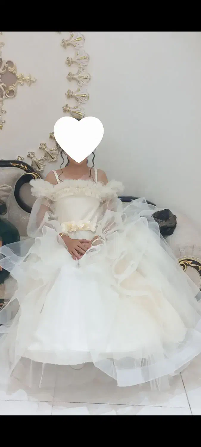 لباس مجلسی|کفش و لباس بچه|قم, وادی السلام|دیوار