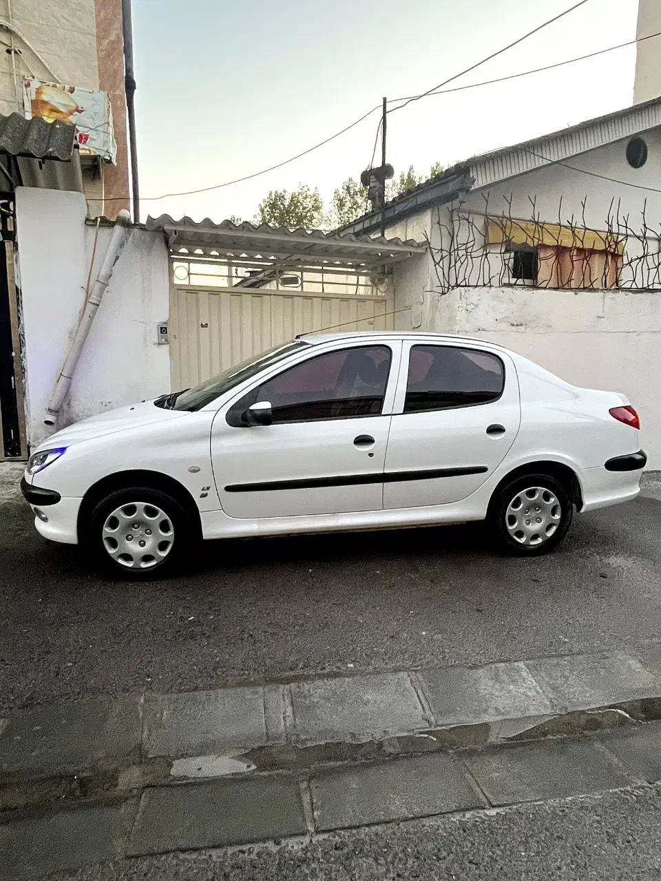 206 اس دی v8 بی رنگ|خودرو سواری و وانت|بابل, |دیوار