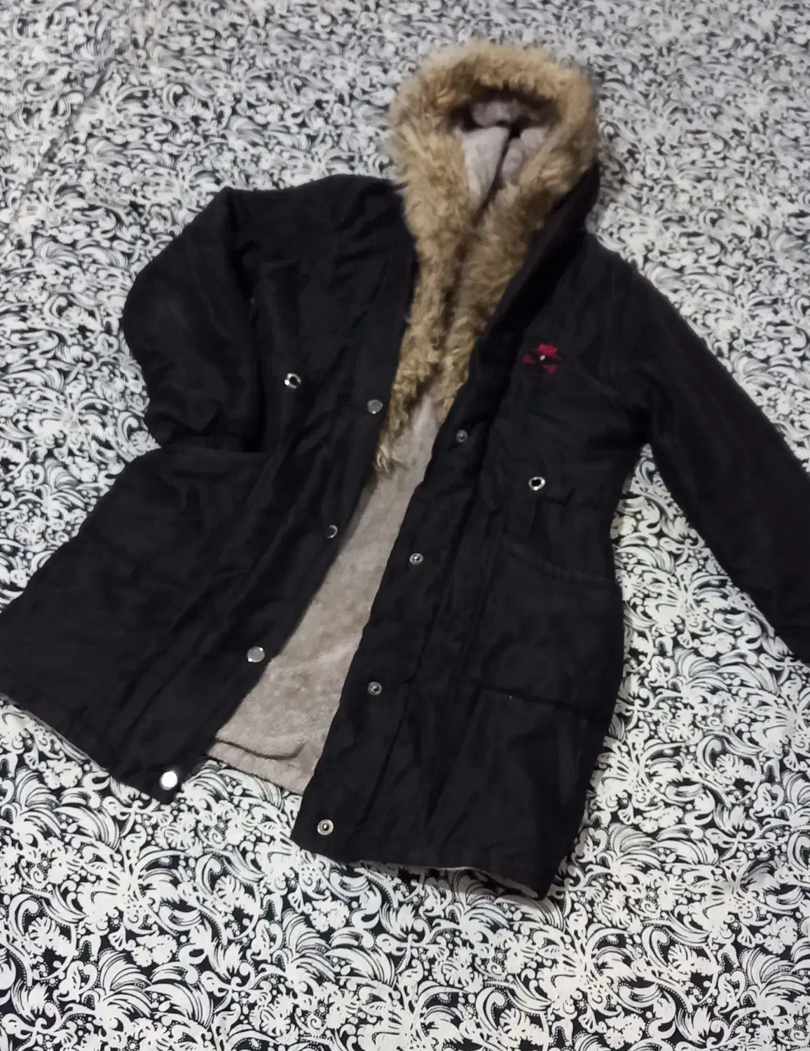 انواع کاپشن و پالتو به قیمت مناسب|لباس|ایلام, |دیوار