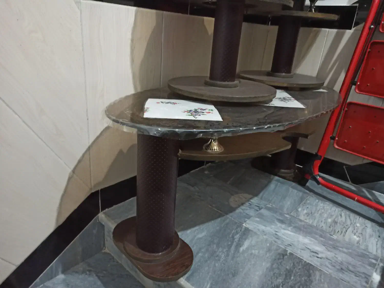 میز وجلو مبلی|مبلمان اداری|بوکان, |دیوار