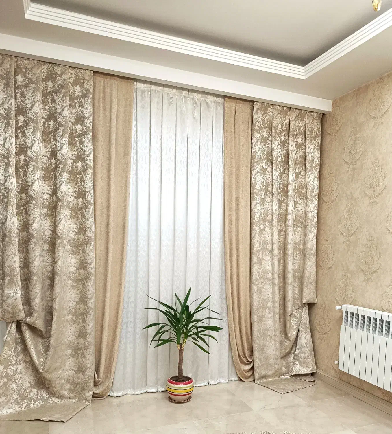 والان پرده کرم طلایی|پرده، رانر، رومیزی|تهران, صادقیه|دیوار