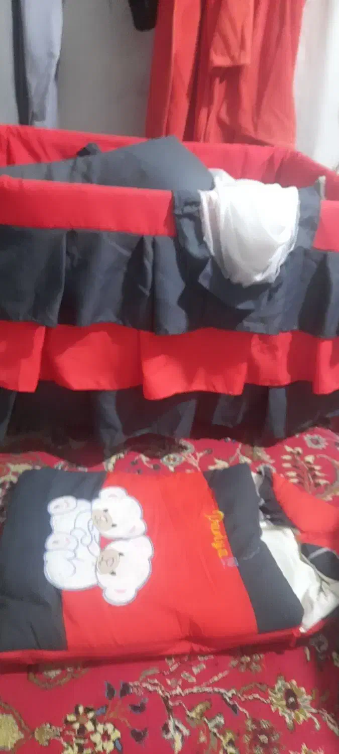 گهواره کیسه خواب|اسباب و اثاث بچه|یاسوج, |دیوار