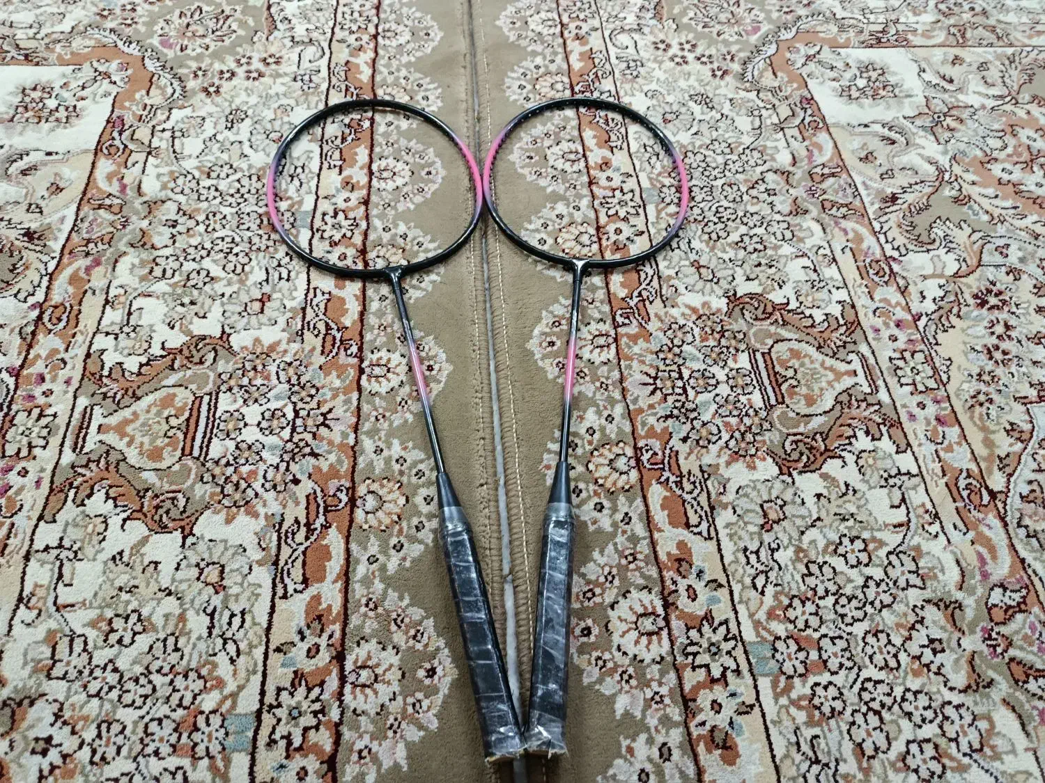 دستکش و کلاه ورزشی|تجهیزات ورزشی|قم, شهرک سازمان آب|دیوار