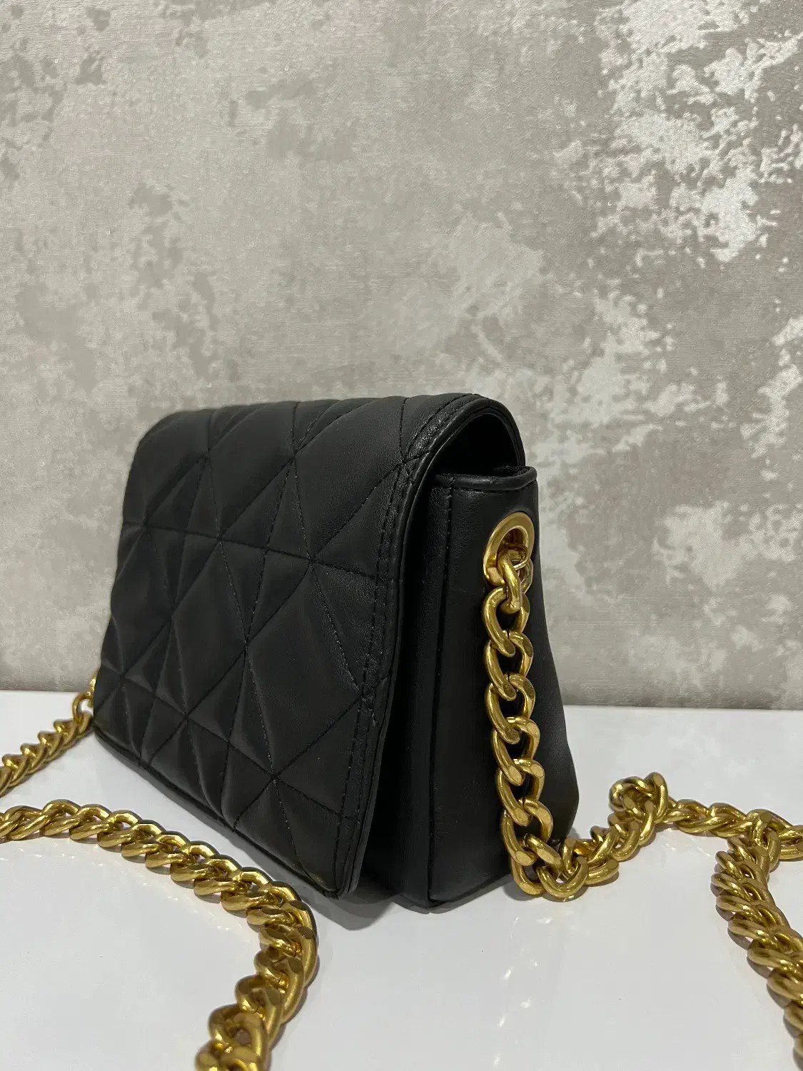 کیف منگو|کیف، کفش، کمربند|بندر ماهشهر, |دیوار