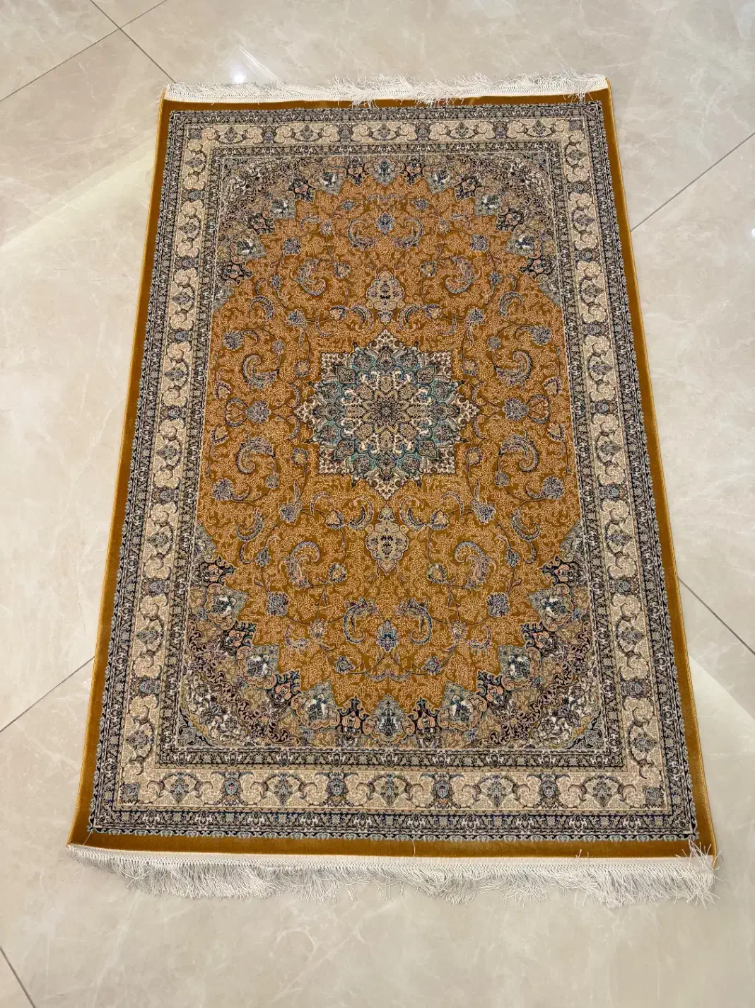 فرش ماشینی تمام ابریشمی|فرش|تهران, نیلوفر|دیوار