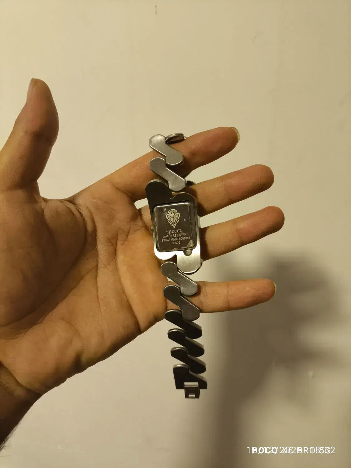 ساعت گوچی زنانه اصل  Swiss Made|ساعت|شیرگاه, |دیوار