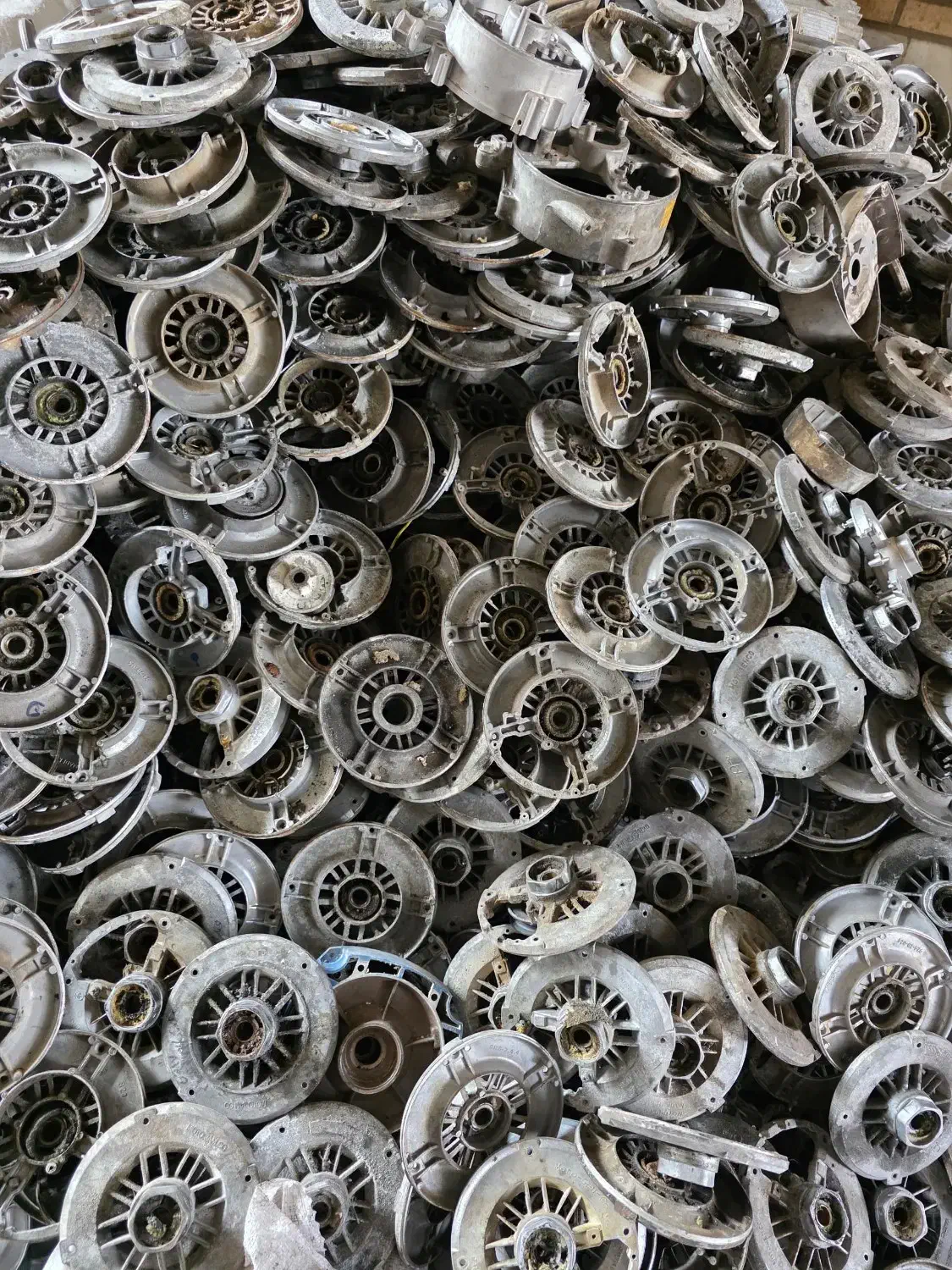 خریدوفروش ضایعات وشمش آلومینیوم|عمدهفروشی|هرند, |دیوار