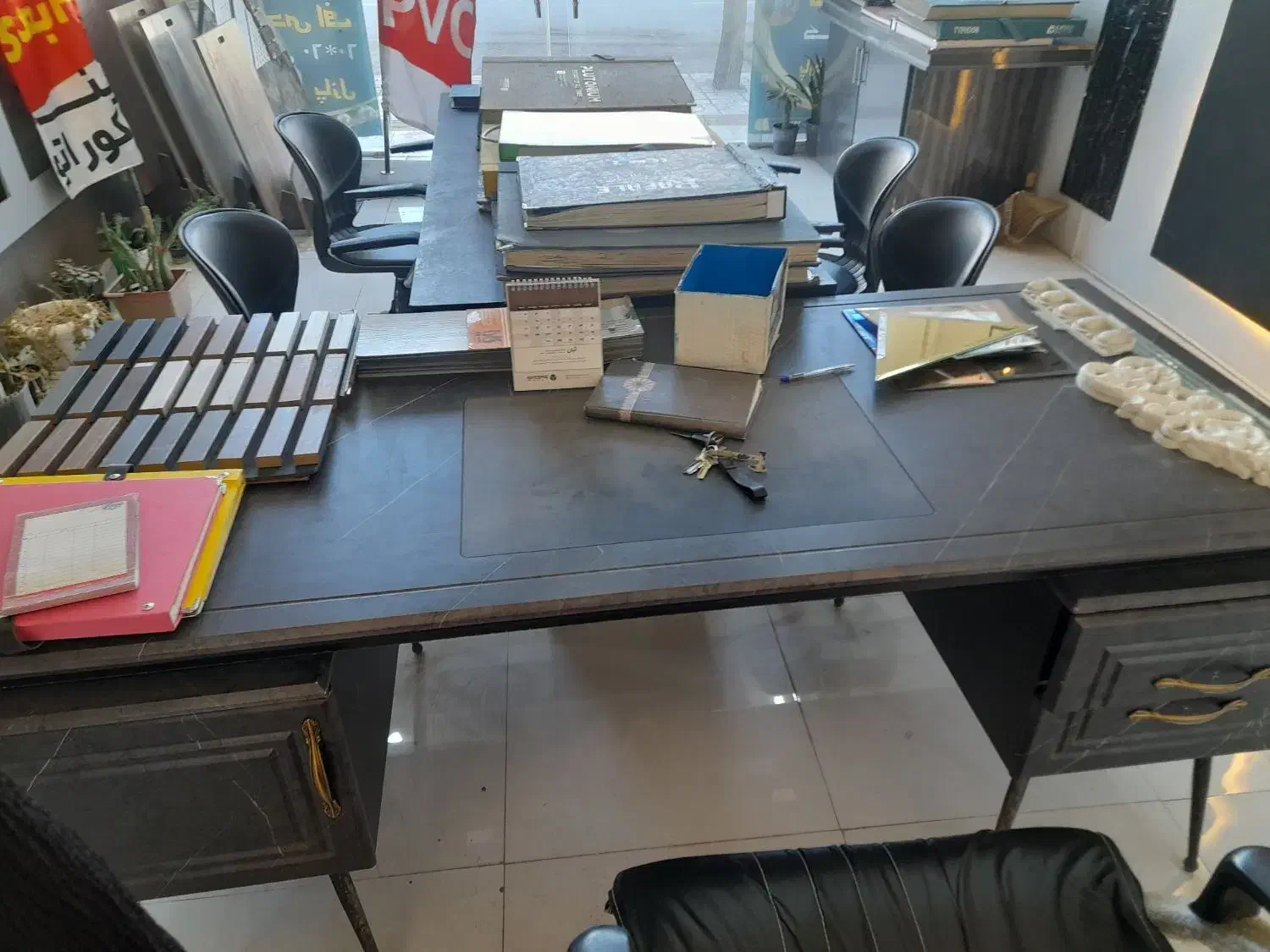 میز اداری|مبلمان اداری|تربتحیدریه, کاشانی|دیوار