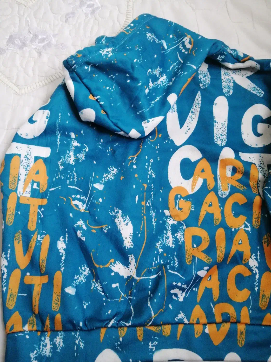 سویشرت پسرونه|کفش و لباس بچه|فولادشهر, B4|دیوار