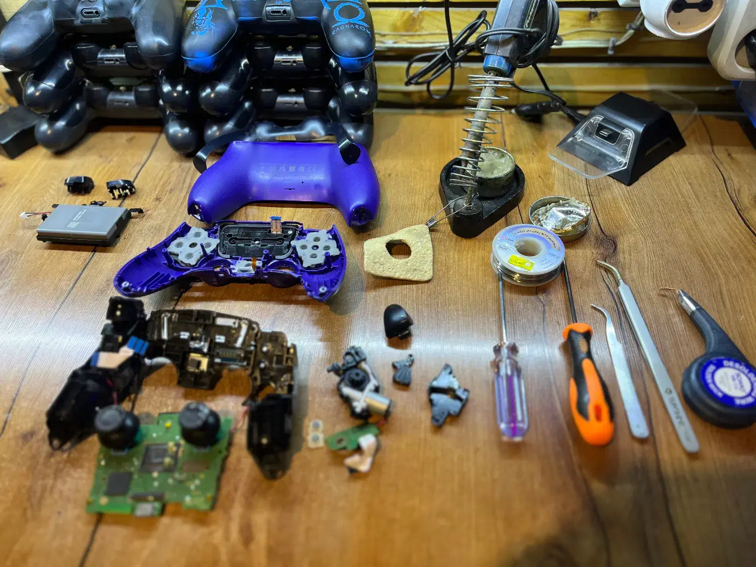 خدمات(تعمیر) دسته بازی ps5 & ps4|کنسول، بازی ویدئویی و آنلاین|اراک, |دیوار