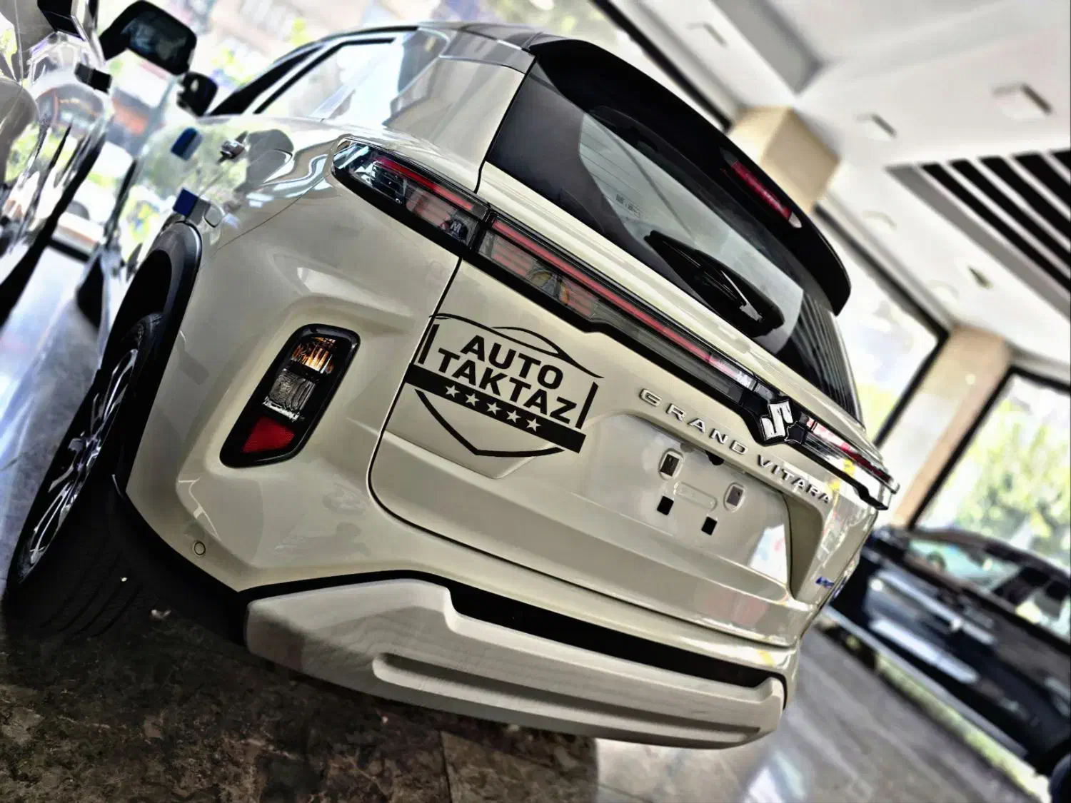 سوزوکی گرند ویتارا هیبریدی .. مدل 2024 صفر خشک روز|خودرو سواری و وانت|تهران, سعادتآباد|دیوار