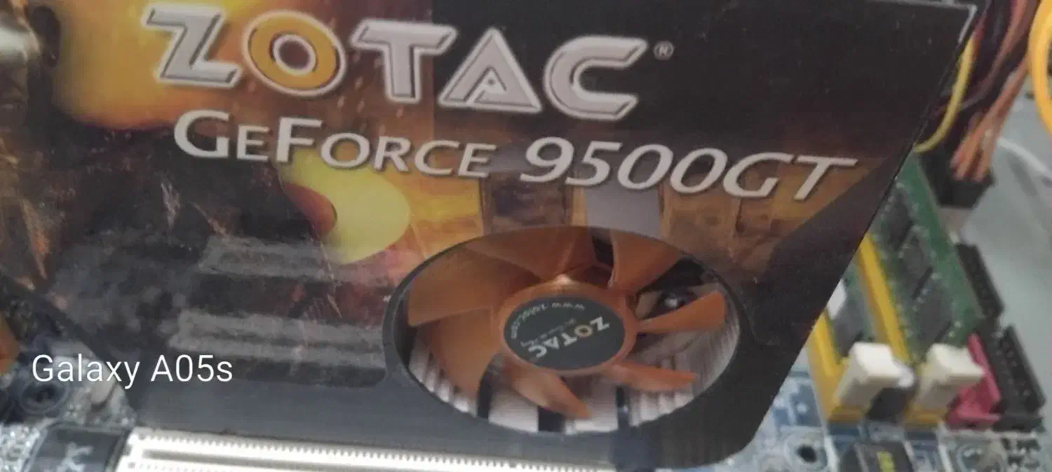 چون مانیتورش را جدا فوروختم|قطعات و لوازم جانبی رایانه|تهران, جلیلی|دیوار