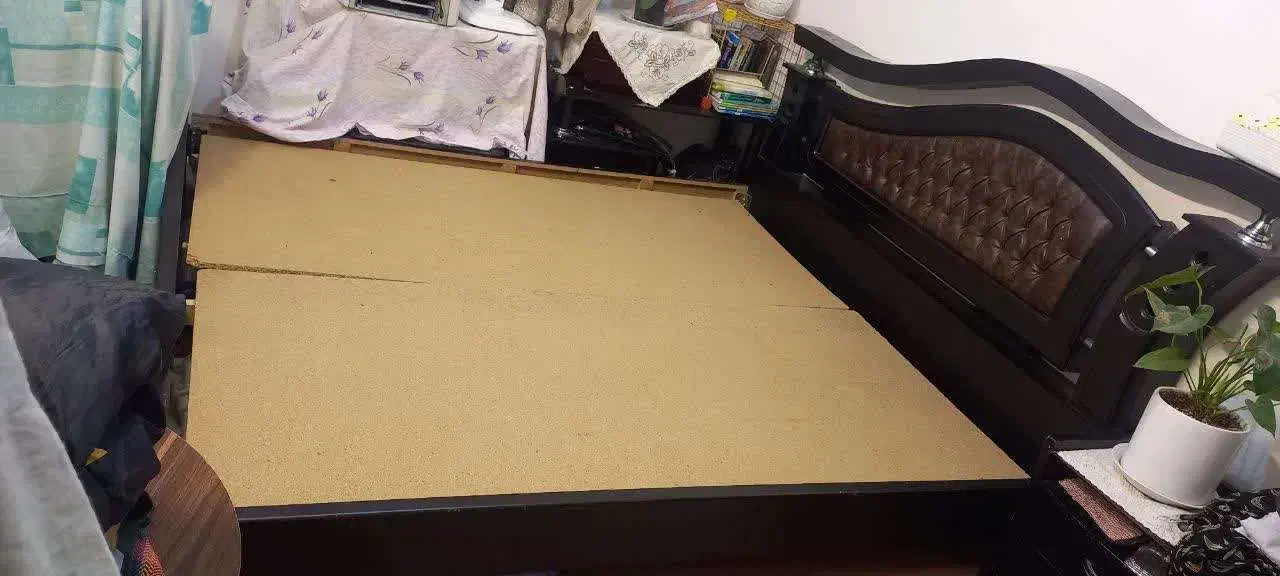 تخت دونفره|تخت و سرویس خواب|گلبهار, شهر جدید گلبهار|دیوار