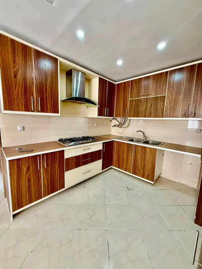 آپارتمان دوخوابه پرند ویو دریاچه زیر قیمت|فروش آپارتمان|پرند, فاز ۶|دیوار