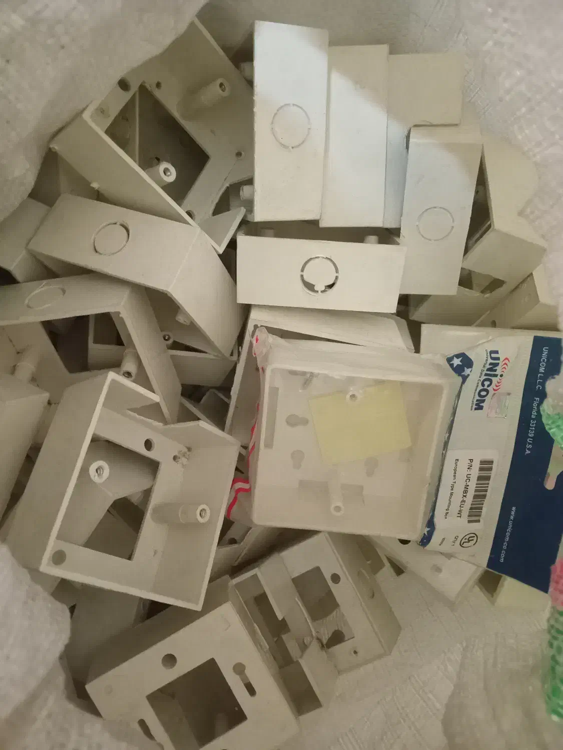 ترانک فیس پلیت پریز شبکه کیستون و نمره سیم حلقه ای|مودم و تجهیزات شبکه|تهران, شوش|دیوار