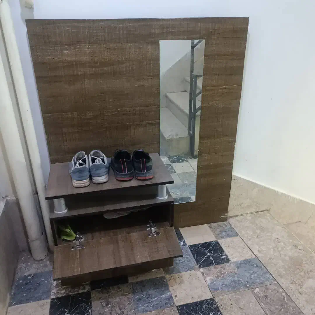 جاکفشی وتشک ۱نفره|تشک تختخواب|اهواز, پادادشهر|دیوار