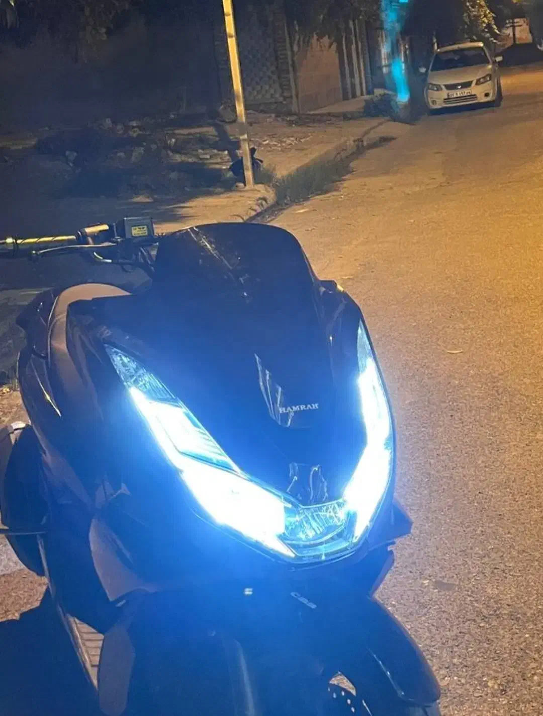 موتور pcx|موتورسیکلت|گنبد کاووس, |دیوار