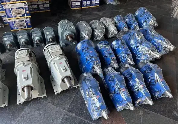 انواع پمپ -دینام الکتروموتور فروشی وخر-یدهم داریم|ماشین‌آلات صنعتی|مشهد, رباط طرق|دیوار