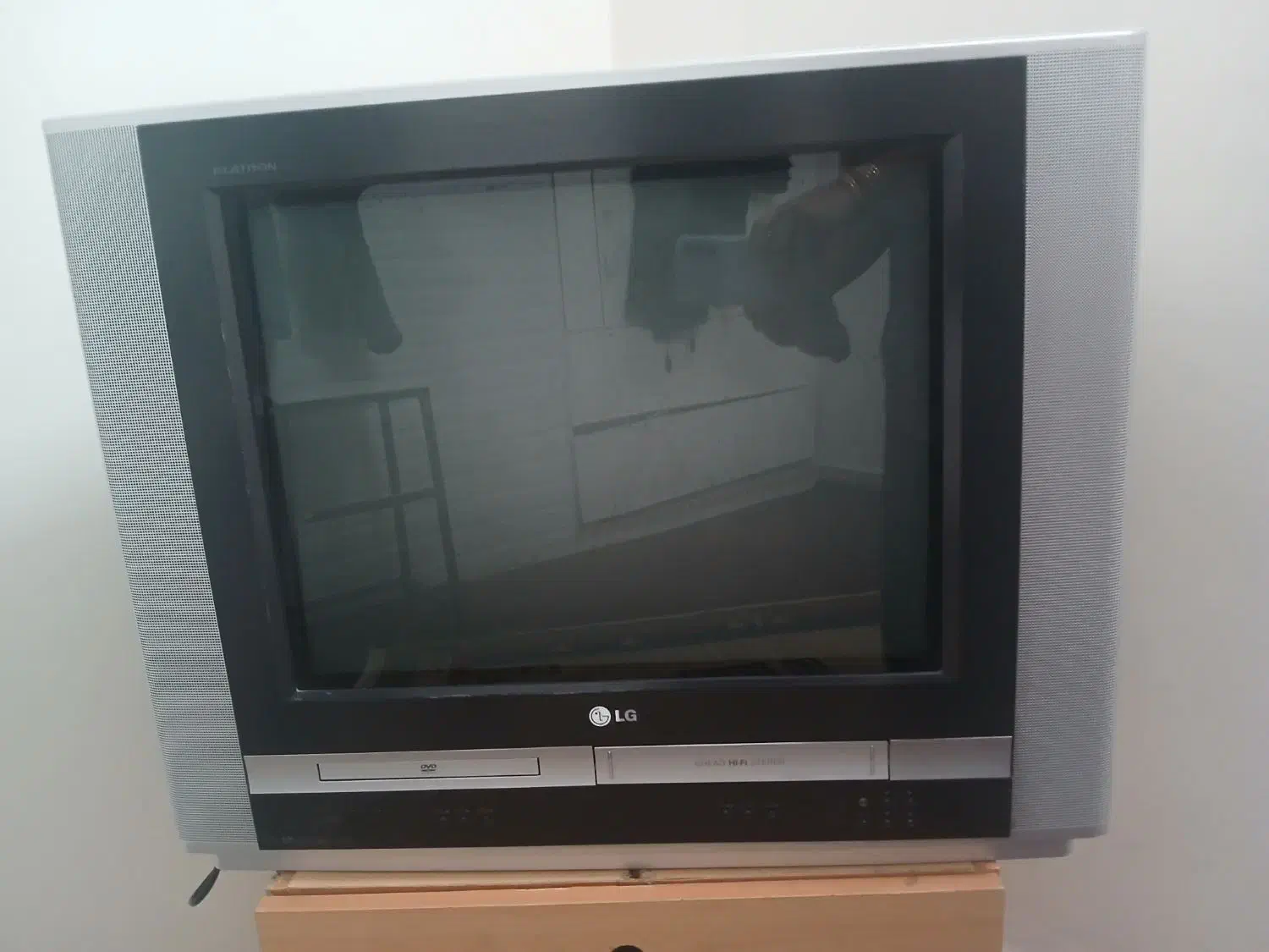 ال جی|تلویزیون و پروژکتور|اراک, |دیوار