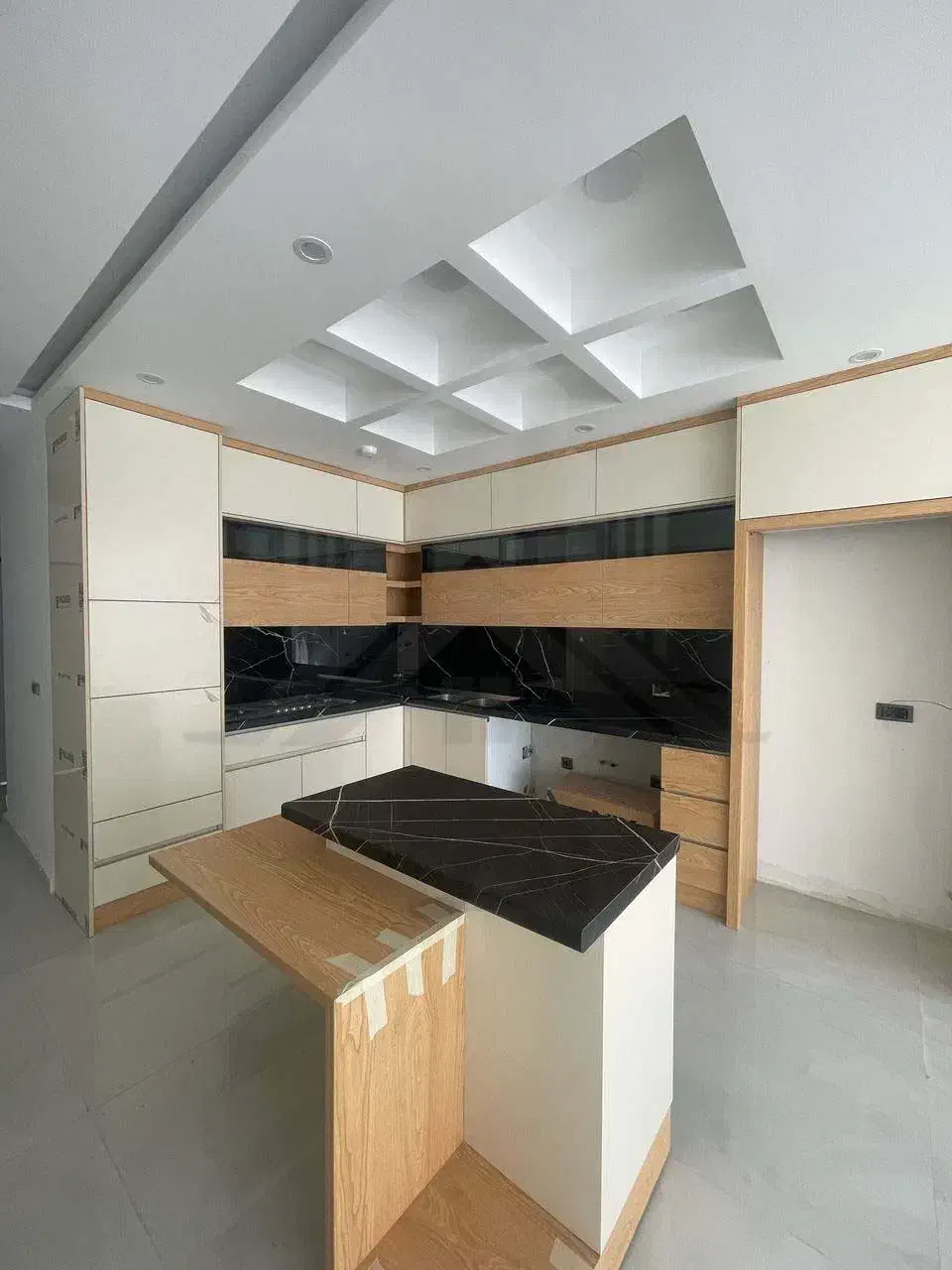 واحد 106 متری کلیدنخورده پشت پارک ناصرخسرو|فروش آپارتمان|بندر انزلی, تهران|دیوار