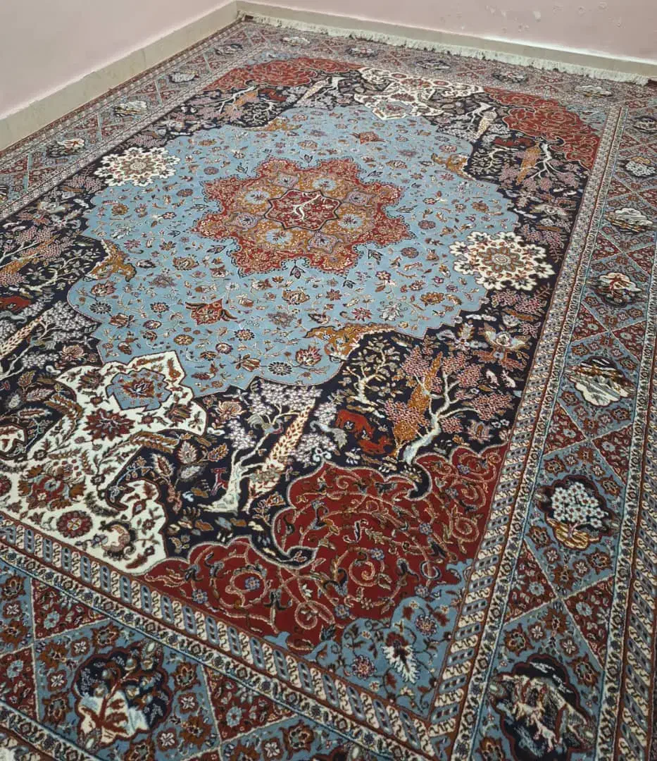 قالی ۱۲ متری|فرش|اهواز, کوی باهنر|دیوار