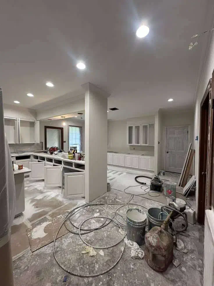 نقاشی ساختمان با بالاترین کیفیت در سریع ترین زمان|خدمات پیشه و مهارت|تالش, هشتپر|دیوار