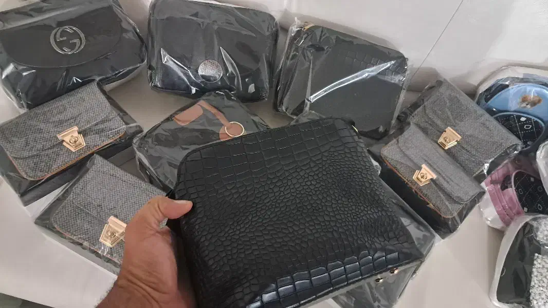 فروش خانگی انواع کیف شیک|کیف، کفش، کمربند|دورود, |دیوار