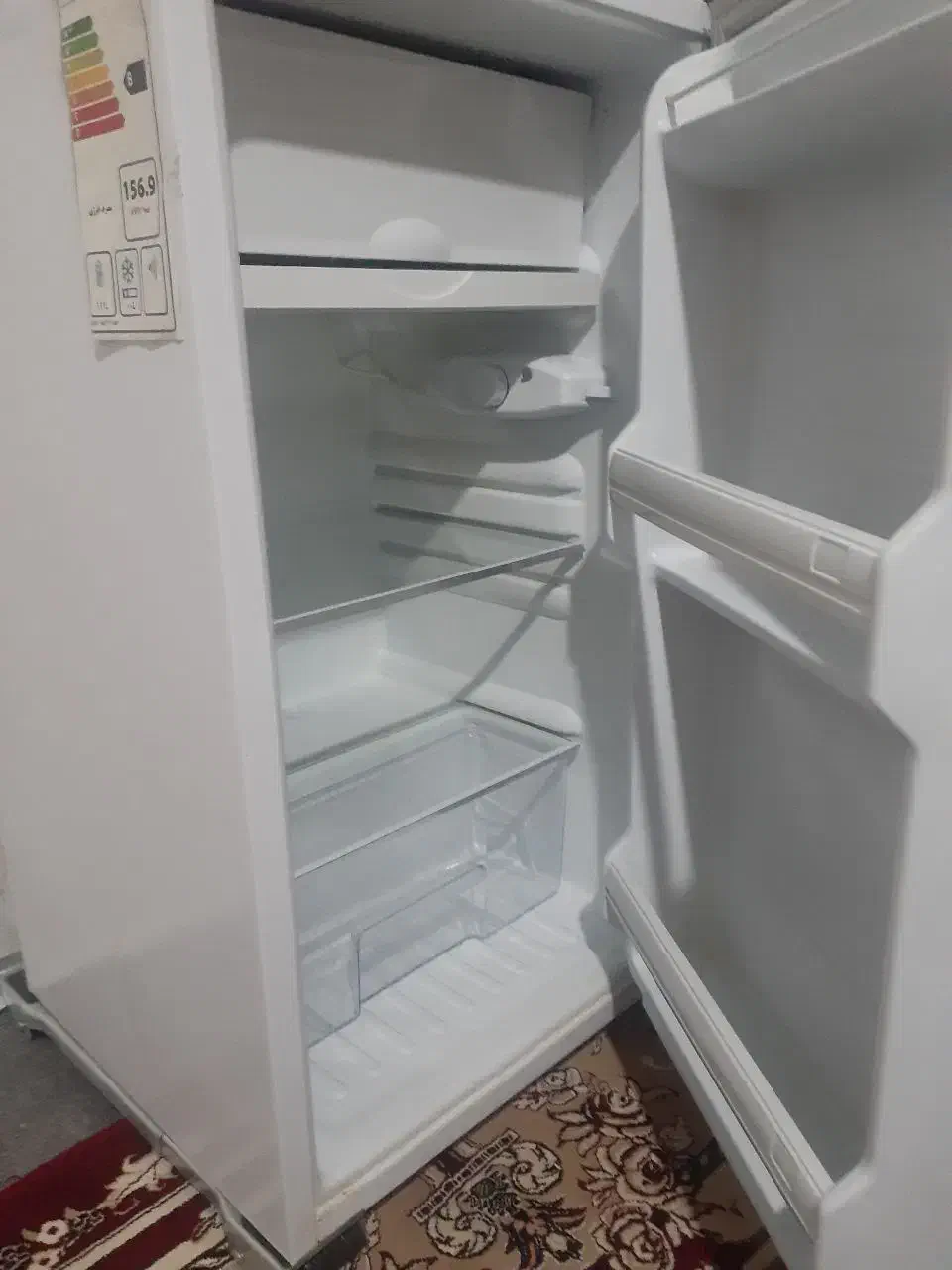 فروش یکدستگاه یخچال ۹فوت بابرند ایزی لایف|یخچال و فریزر|زیرآب, |دیوار