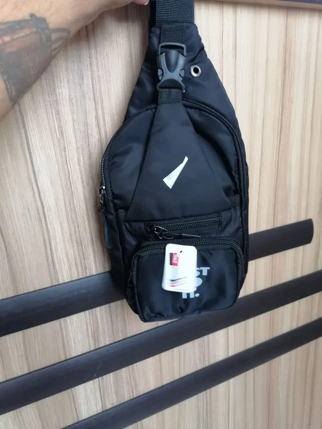 بادی بگ|لباس|قم, علی آباد سعدگان|دیوار