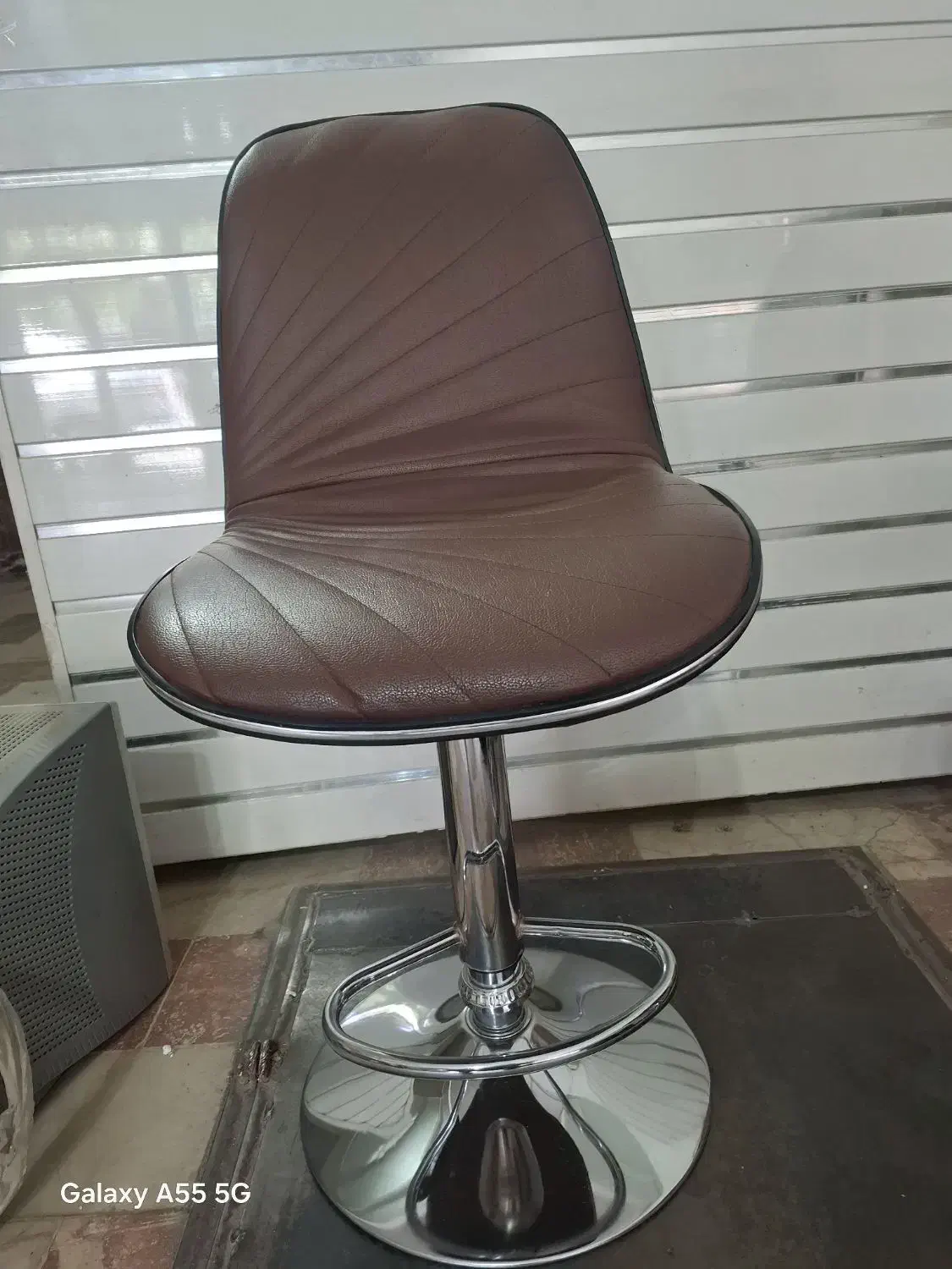 فروش ۴ عدد صندلی بسیار تمیز وسالم|صندلی و نیمکت|بوکان, |دیوار