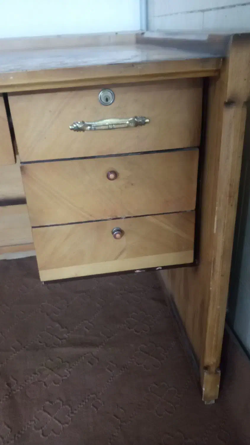 میز اداری چوبی|میز تحریر و کامپیوتر|اسلامشهر, مطهری|دیوار