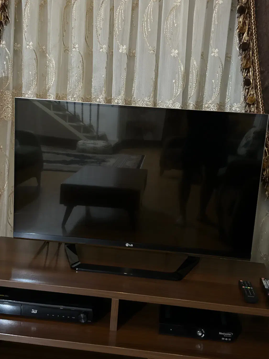 ال ای دی ۴۲ اینچ ال جی 3D|تلویزیون و پروژکتور|گرگان, |دیوار