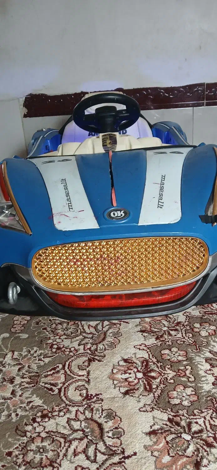 ماشین برقی|اسباببازی|سربیشه, |دیوار