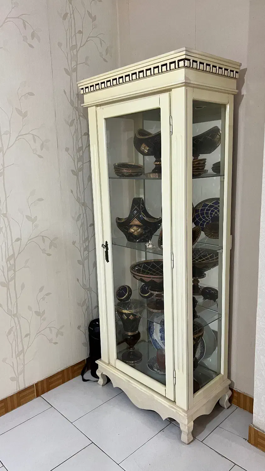 ویترین|بوفه، ویترین، کنسول|رشت, گلسار|دیوار