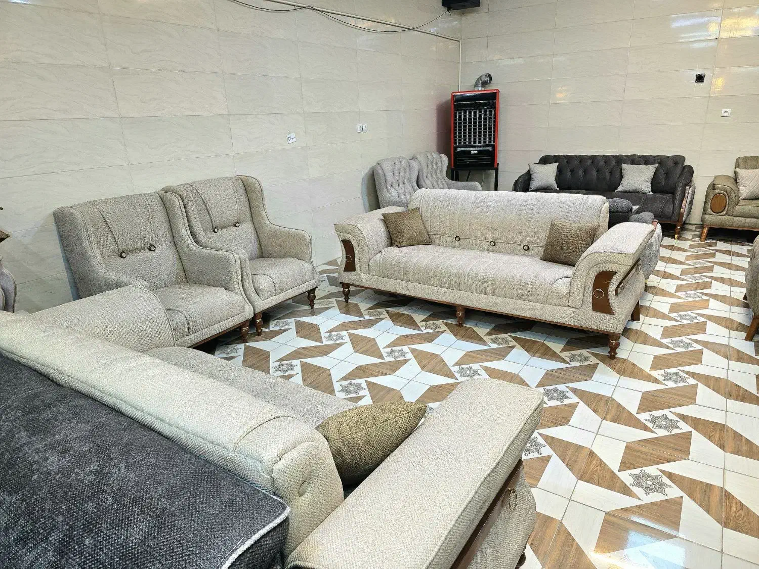 مبل 8نفره عقااب|مبلمان خانگی و میز عسلی|یزد, |دیوار