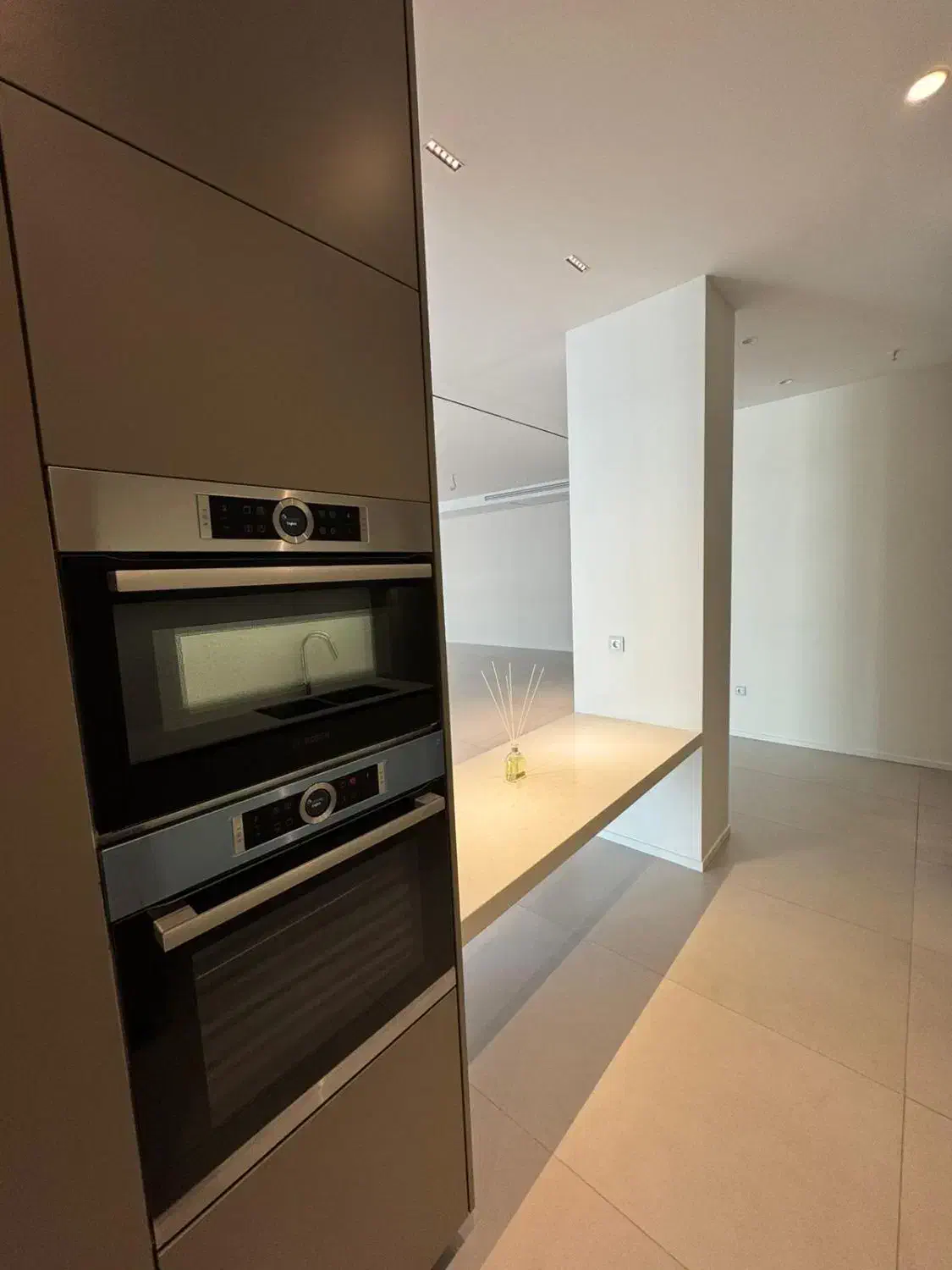 اجاره اپارتمان/۳۰۰متر/تکواحدی/تاپ لوکیشن دروس|اجارهٔ آپارتمان|تهران, دروس|دیوار