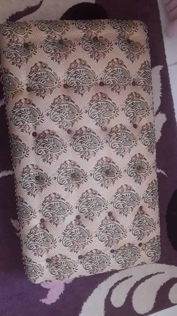 پشتی|پشتی|سنندج, |دیوار