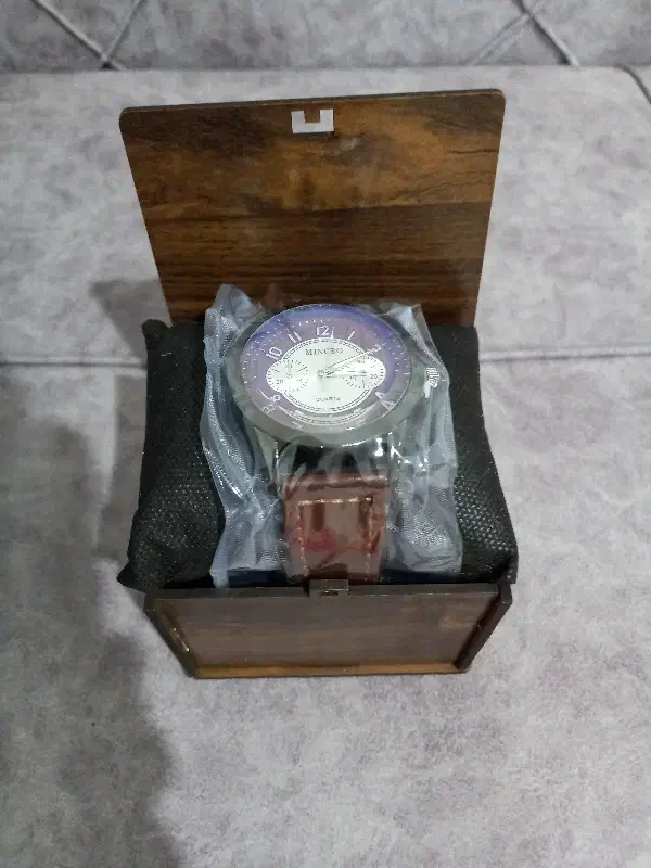 ساعت مچی|ساعت|اردبیل, |دیوار