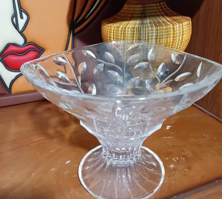 میوه خوری پایه دار لاروس ایتالیا|ظروف سرو و پذیرایی|اسلامشهر, شهرک واوان|دیوار