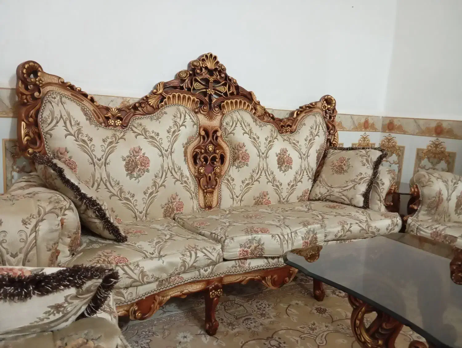 مبلمان سلطنتی|مبلمان خانگی و میز عسلی|اهواز, کارون|دیوار