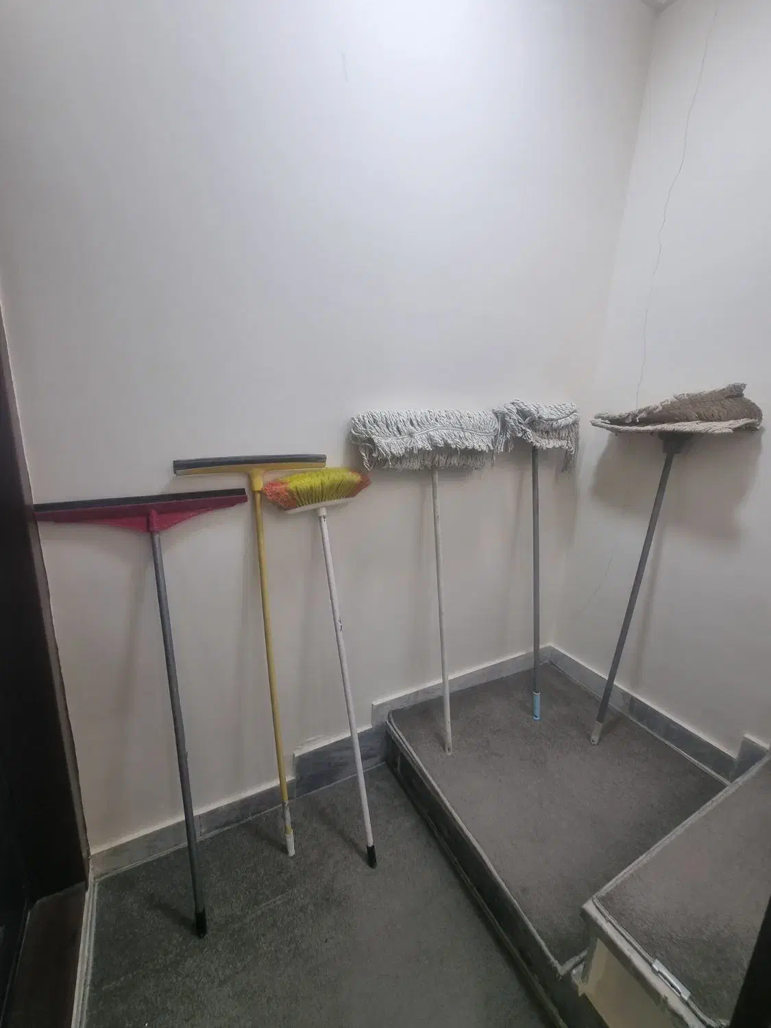 طی نخی، طی پلاستیکی، جارو|لوازم نظافت|بروجرد, |دیوار