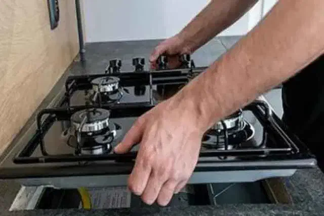 نصب تعمیرات تخصصی ابگرمکن وپکیج و گاز های رو میزی|خدمات پیشه و مهارت|شاهرود, |دیوار