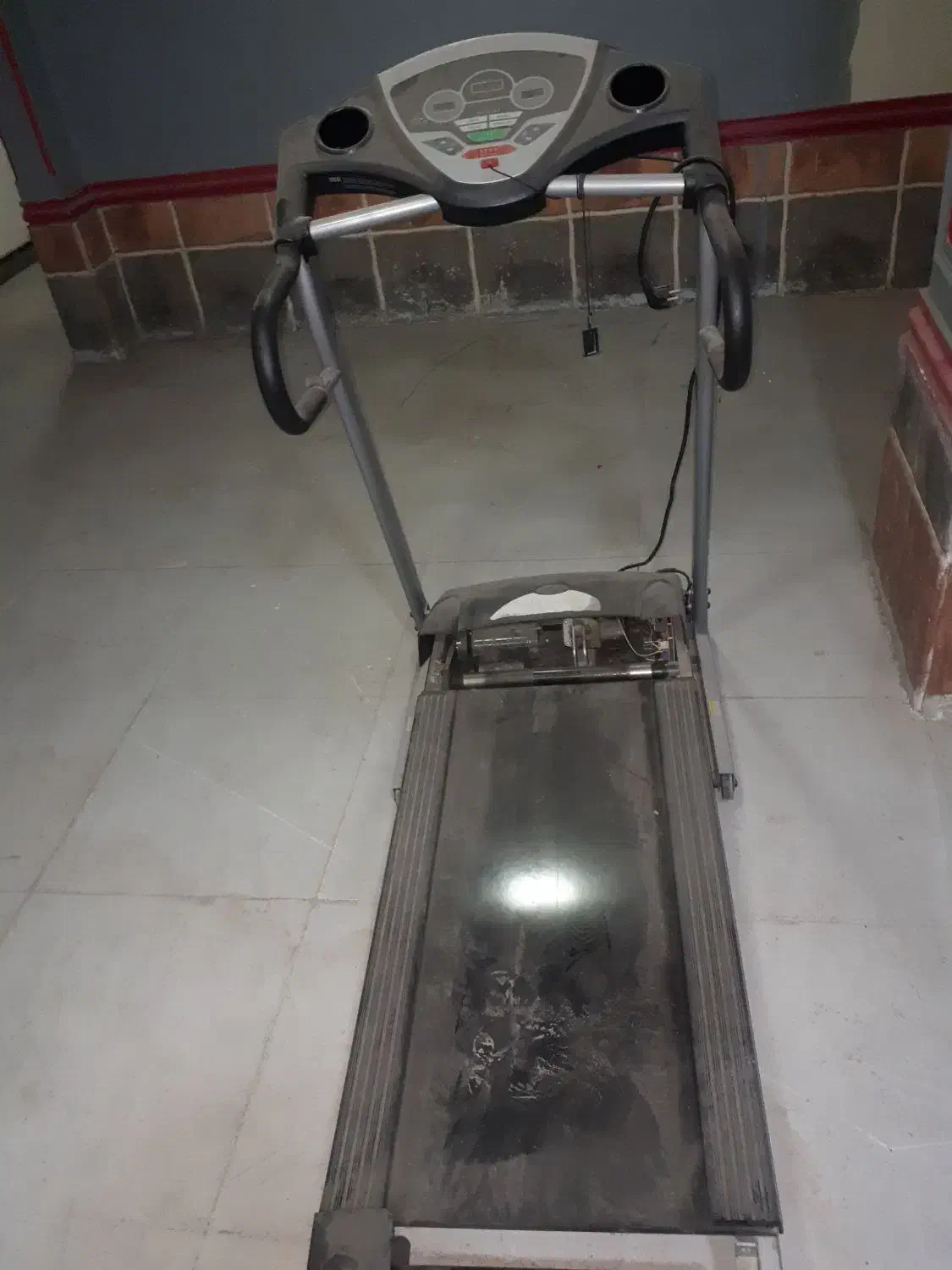 فروش تردمیلtreoمدلt307|تجهیزات ورزشی|شیراز, ابیوردی|دیوار