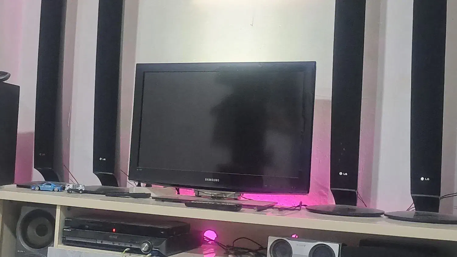 تلوزیون ال سی دی ۳۷ اینچ سامسونگ|تلویزیون و پروژکتور|تهران, سعیدآباد|دیوار