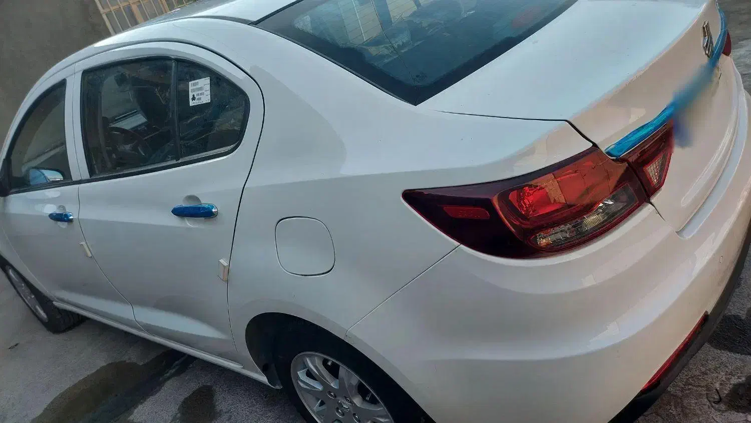 خودرو|خودرو سواری و وانت|صحنه, |دیوار