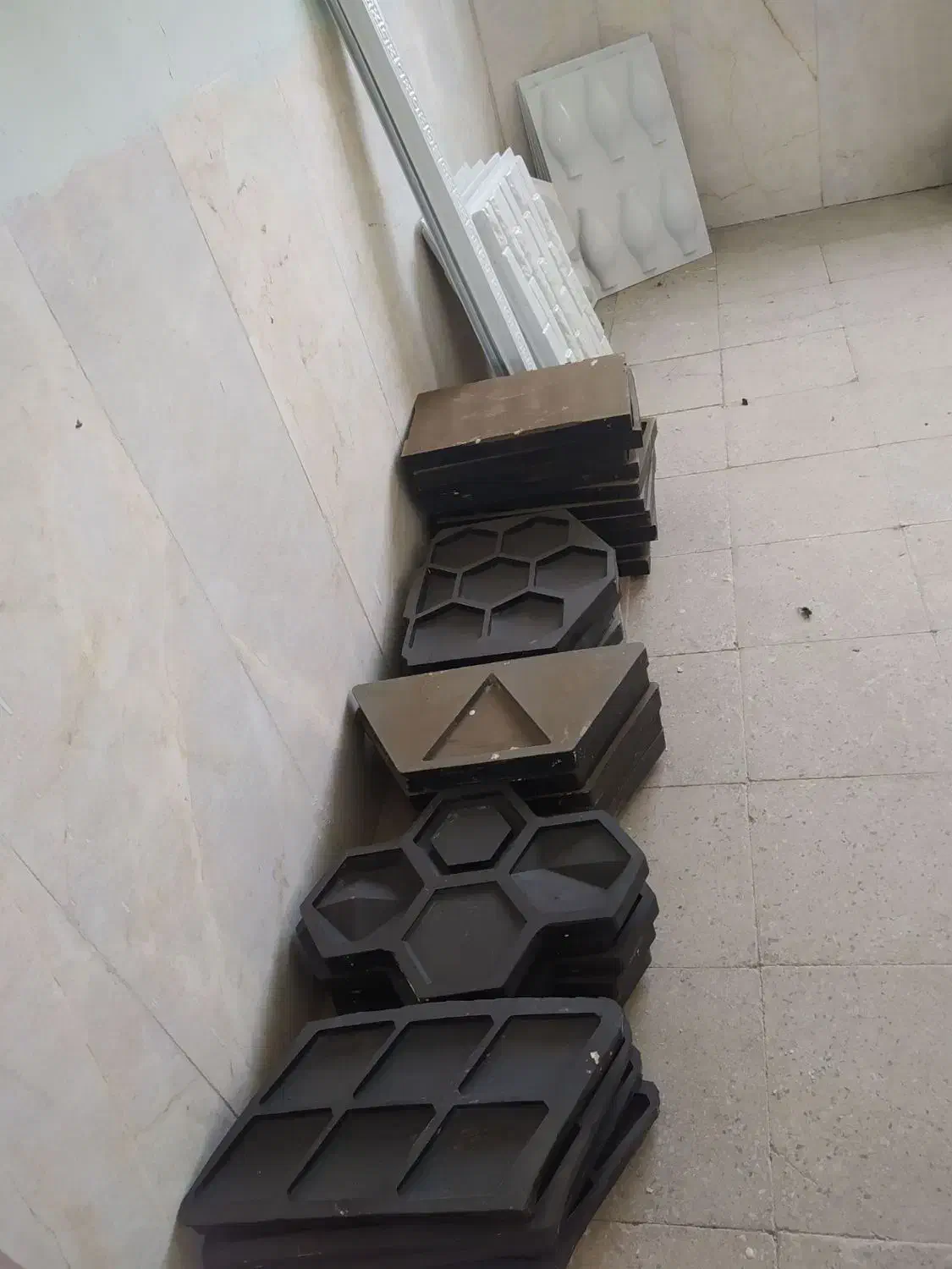 ابزار آلات سنک مصنوعی (آنتیک)|ابزارآلات|ارزوئیه, |دیوار