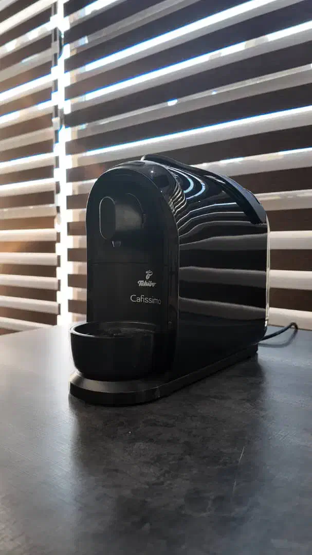 قهوه ساز کپسولی Tchibo Cafissimo Pure آکبند آلمانی|سماور، چای‌ساز، قهوه‌ساز|تهران, فردوس|دیوار