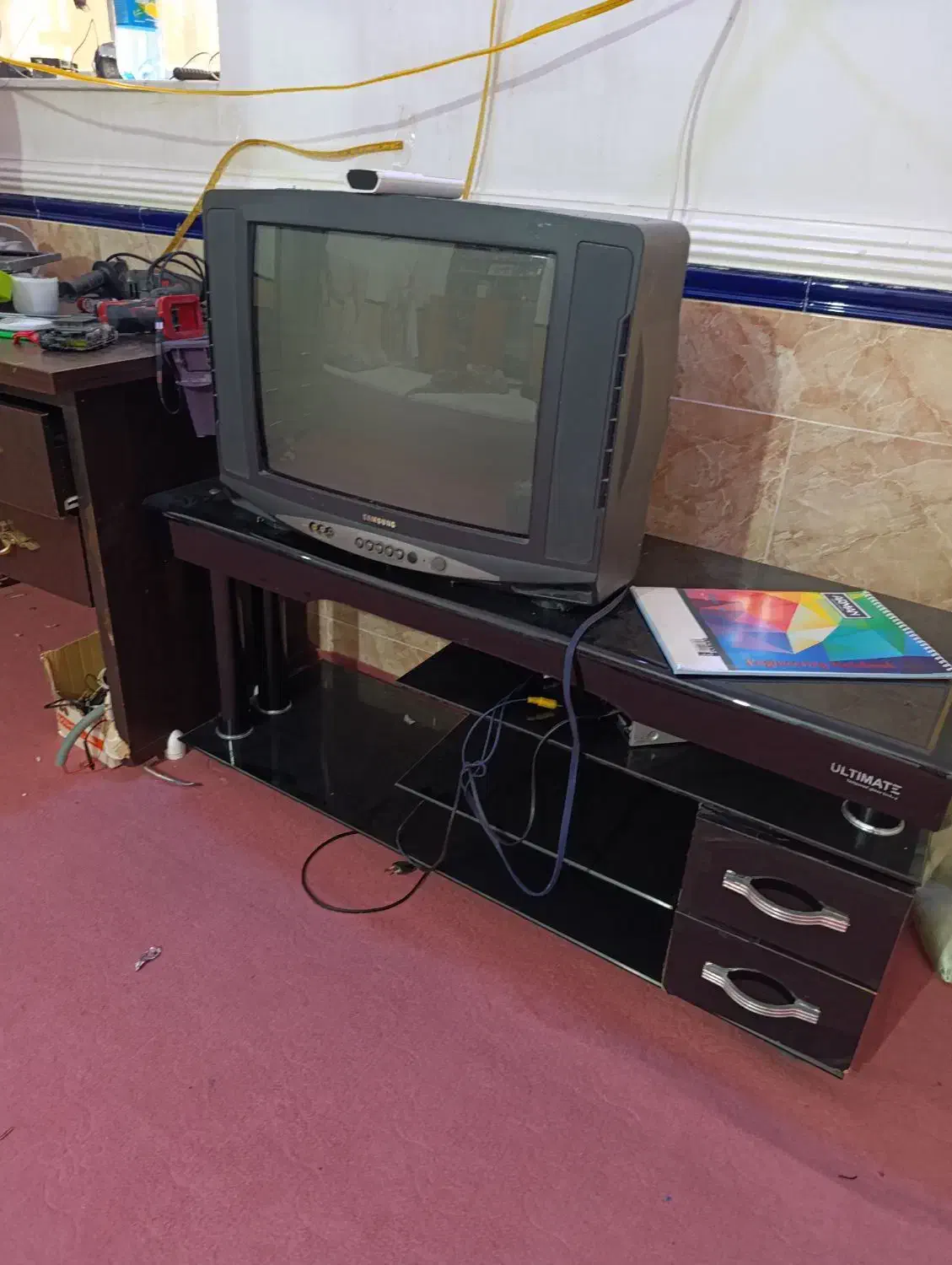 میز باتلوزیون|میز تلویزیون|بندر دیر, |دیوار