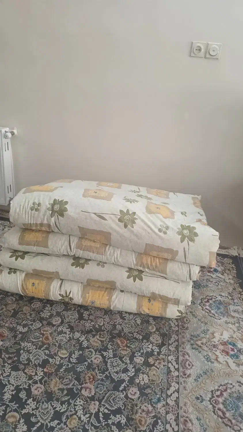 تشک|رختخواب، بالش، پتو|زنجان, |دیوار